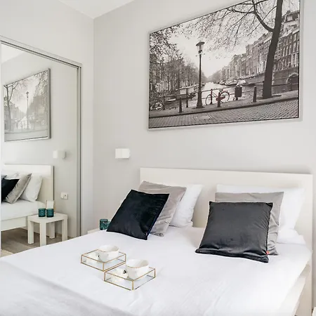 Apartment Bright - Loftaffair *