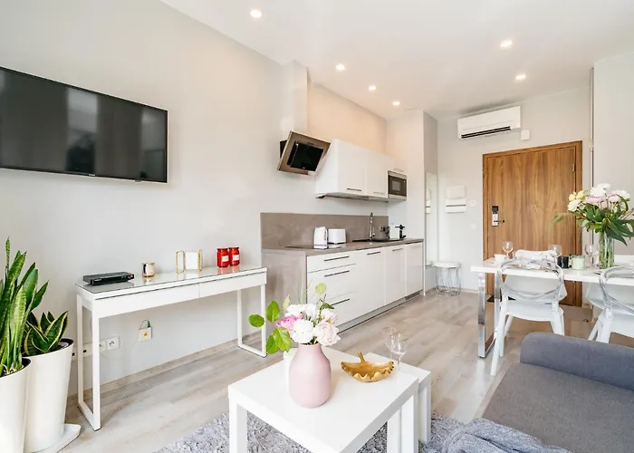 Bright - Loftaffair Apartmán